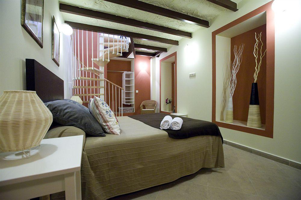 Viviendas Turisticas Camino Del Prado Madrid Ngoại thất bức ảnh